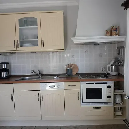 Haus Baerbel Апартаменты Lietzow