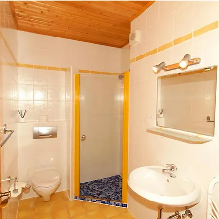 Haus Baerbel Apartment *